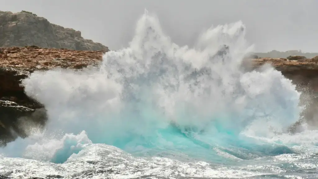 Praktičan vodič za bh. kreatore koji žele targetirati urugvajske brendove koristeći Zalo pristupe, uz rizike, taktike i realne primjere.