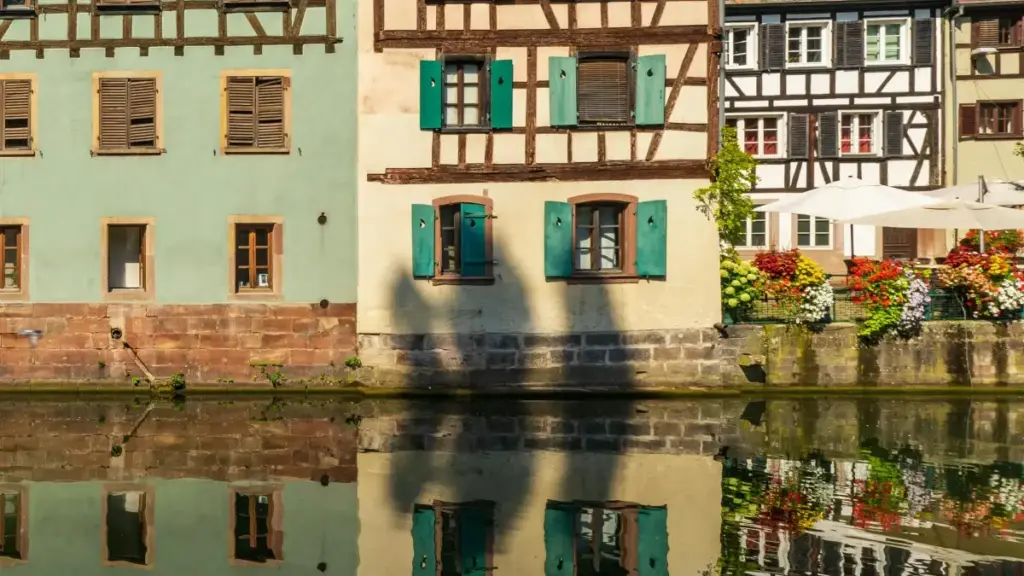 Praktičan vodič za bh. oglašivače: kako locirati i angažovati vkontakte kreatore iz Laosa radi povećanja vidljivosti travel opreme kroz autentičan UGC.