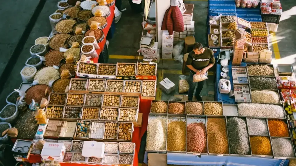 Praktčan vodič za bh. kreatore: kako pristupiti Oman brendovima na Discordu, dogovoriti follow-up sadržaj za fanove i otvoriti nove prihode.