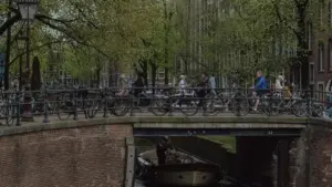 Praktičan vodič za kreatore iz BiH: kako identificirati, pristupiti i sklopiti saradnju sa brendovima iz Uzbekistana preko Reddita — taktike, primjeri i privatni savjeti.