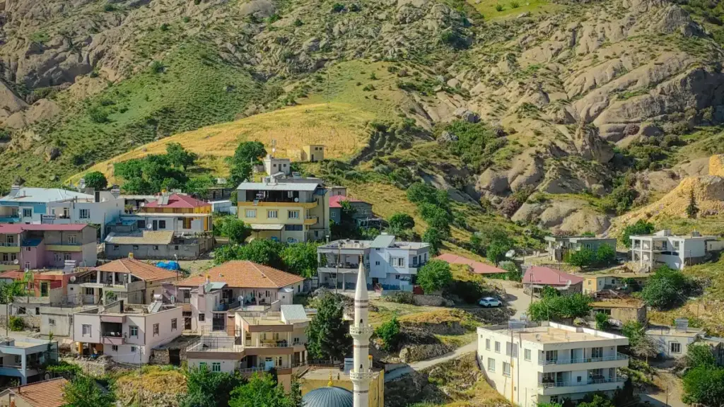 Korak‑po‑korak vodič za kreatore iz BiH: kako doći do španskih brendova preko Discorda i dodati vjerodostojnost u media kit.